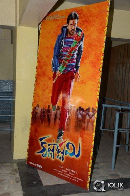 Krishnashtami-Movie-Team-at-Devi-Theater